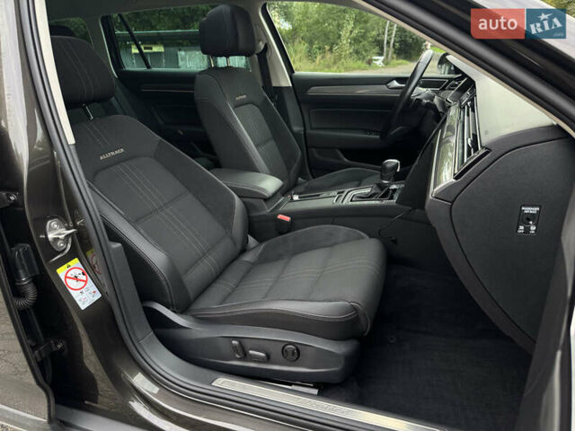 Коричневый Фольксваген Пассат, объемом двигателя 1.97 л и пробегом 263 тыс. км за 21500 $, фото 63 на Automoto.ua