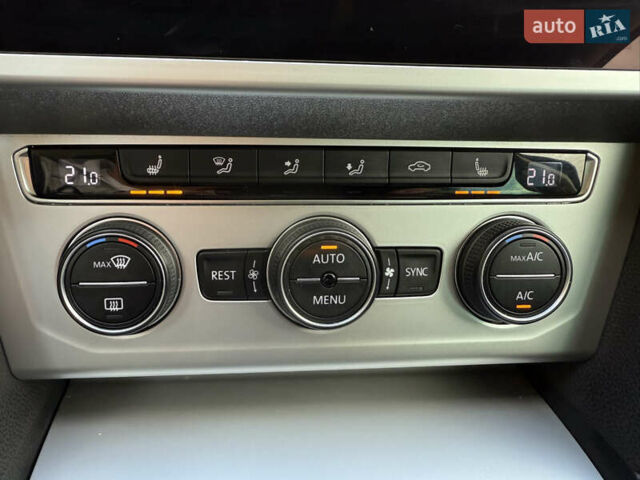 Коричневый Фольксваген Пассат, объемом двигателя 2 л и пробегом 220 тыс. км за 16700 $, фото 41 на Automoto.ua