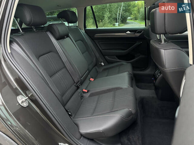 Коричневый Фольксваген Пассат, объемом двигателя 1.97 л и пробегом 263 тыс. км за 21500 $, фото 67 на Automoto.ua