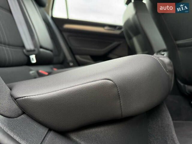 Коричневий Фольксваген Пассат, об'ємом двигуна 2 л та пробігом 168 тис. км за 21800 $, фото 97 на Automoto.ua