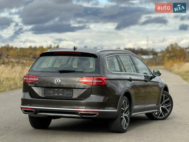 Коричневий Фольксваген Пассат, об'ємом двигуна 2 л та пробігом 168 тис. км за 21800 $, фото 35 на Automoto.ua