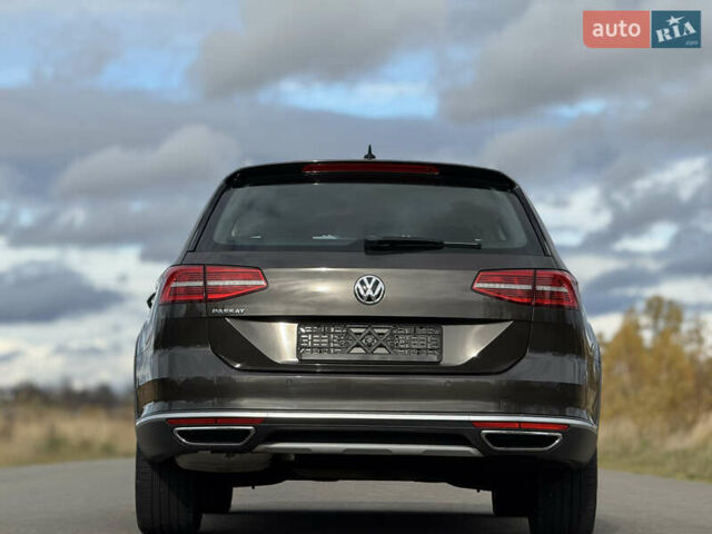 Коричневий Фольксваген Пассат, об'ємом двигуна 2 л та пробігом 168 тис. км за 21800 $, фото 48 на Automoto.ua