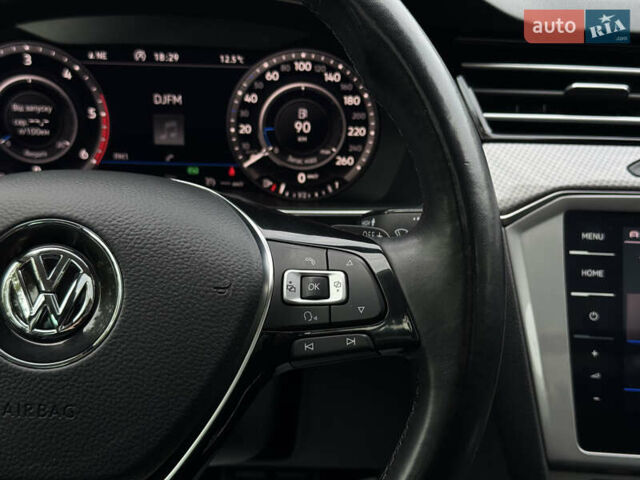 Коричневый Фольксваген Пассат, объемом двигателя 1.97 л и пробегом 263 тыс. км за 21500 $, фото 33 на Automoto.ua