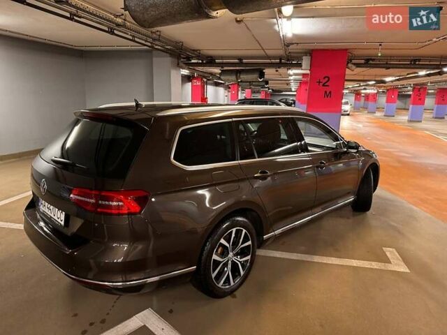 Коричневый Фольксваген Пассат, объемом двигателя 1.97 л и пробегом 147 тыс. км за 25000 $, фото 6 на Automoto.ua