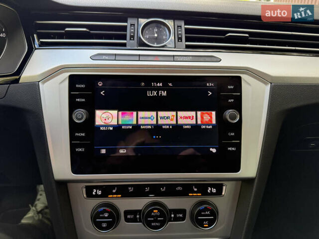 Коричневий Фольксваген Пассат, об'ємом двигуна 2 л та пробігом 220 тис. км за 16600 $, фото 33 на Automoto.ua