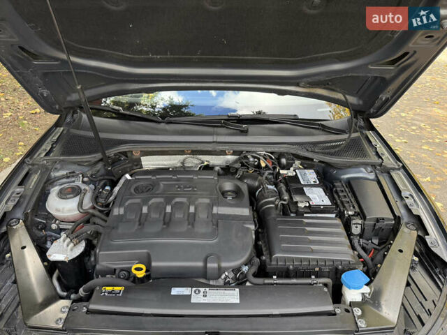 Коричневий Фольксваген Пассат, об'ємом двигуна 2 л та пробігом 220 тис. км за 16600 $, фото 40 на Automoto.ua