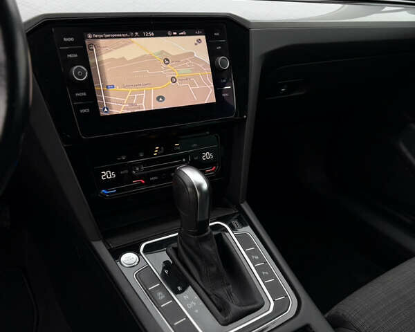 Коричневий Фольксваген Пассат, об'ємом двигуна 2 л та пробігом 205 тис. км за 17999 $, фото 27 на Automoto.ua