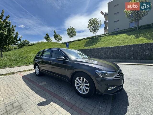 Коричневый Фольксваген Пассат, объемом двигателя 1.6 л и пробегом 210 тыс. км за 17715 $, фото 7 на Automoto.ua