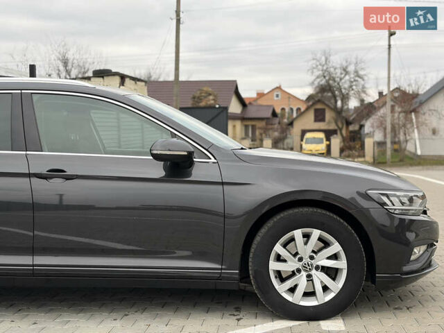 Коричневый Фольксваген Пассат, объемом двигателя 2 л и пробегом 205 тыс. км за 18999 $, фото 12 на Automoto.ua