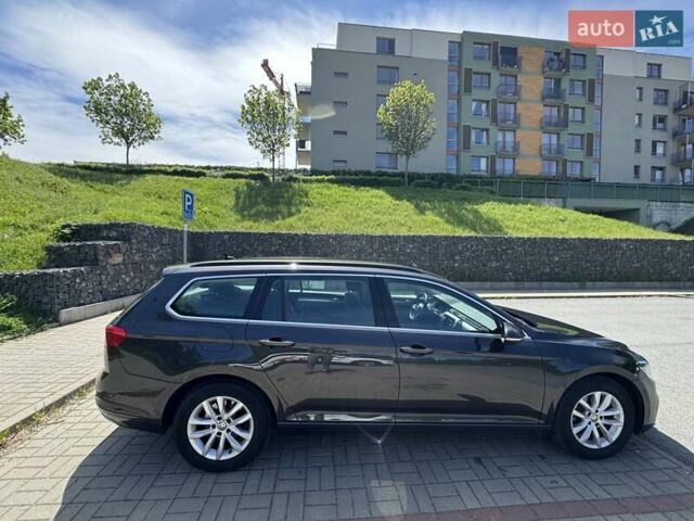 Коричневый Фольксваген Пассат, объемом двигателя 1.6 л и пробегом 210 тыс. км за 17715 $, фото 8 на Automoto.ua