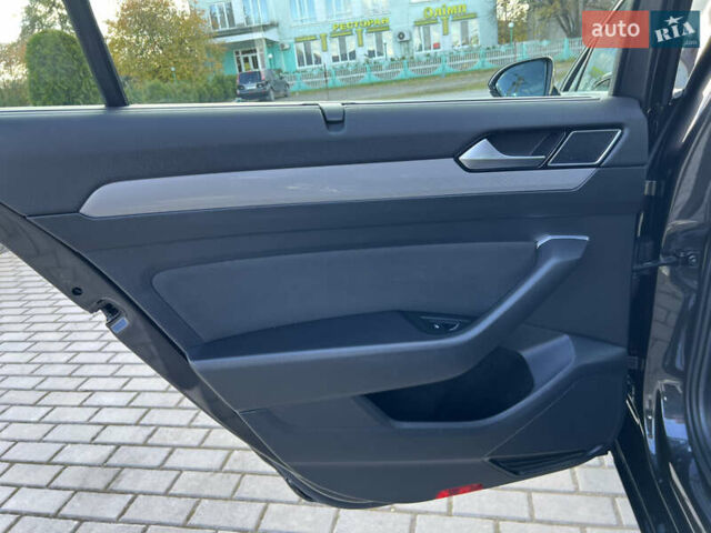 Коричневый Фольксваген Пассат, объемом двигателя 1.97 л и пробегом 228 тыс. км за 20291 $, фото 18 на Automoto.ua