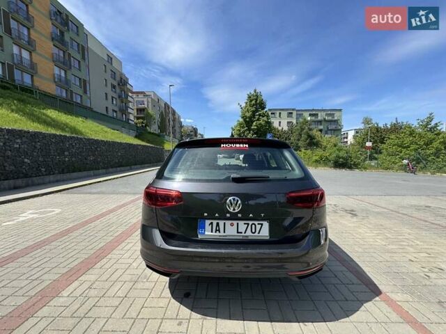 Коричневый Фольксваген Пассат, объемом двигателя 1.6 л и пробегом 210 тыс. км за 17715 $, фото 9 на Automoto.ua