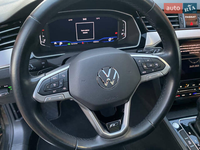 Коричневый Фольксваген Пассат, объемом двигателя 2 л и пробегом 187 тыс. км за 25900 $, фото 27 на Automoto.ua