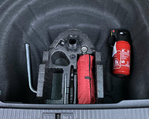 Коричневый Фольксваген Пассат, объемом двигателя 2 л и пробегом 187 тыс. км за 25900 $, фото 34 на Automoto.ua