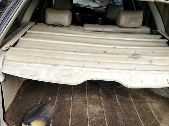 Красный Фольксваген Пассат, объемом двигателя 1.9 л и пробегом 385 тыс. км за 1500 $, фото 9 на Automoto.ua