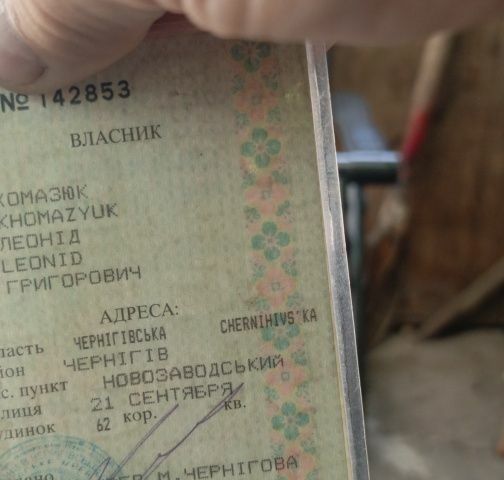 Красный Фольксваген Пассат, объемом двигателя 0 л и пробегом 100 тыс. км за 700 $, фото 6 на Automoto.ua