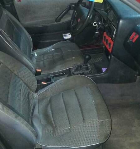 Красный Фольксваген Пассат, объемом двигателя 1.8 л и пробегом 380 тыс. км за 1800 $, фото 17 на Automoto.ua