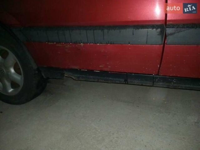 Красный Фольксваген Пассат, объемом двигателя 1.8 л и пробегом 380 тыс. км за 1800 $, фото 12 на Automoto.ua