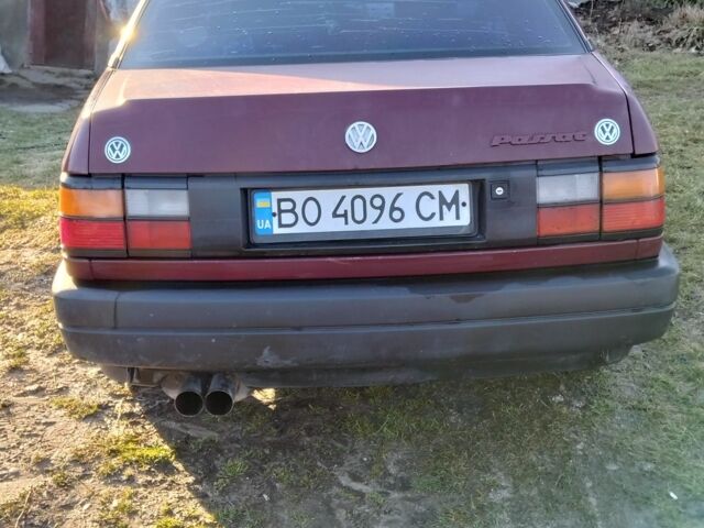 Красный Фольксваген Пассат, объемом двигателя 2 л и пробегом 32 тыс. км за 1600 $, фото 5 на Automoto.ua