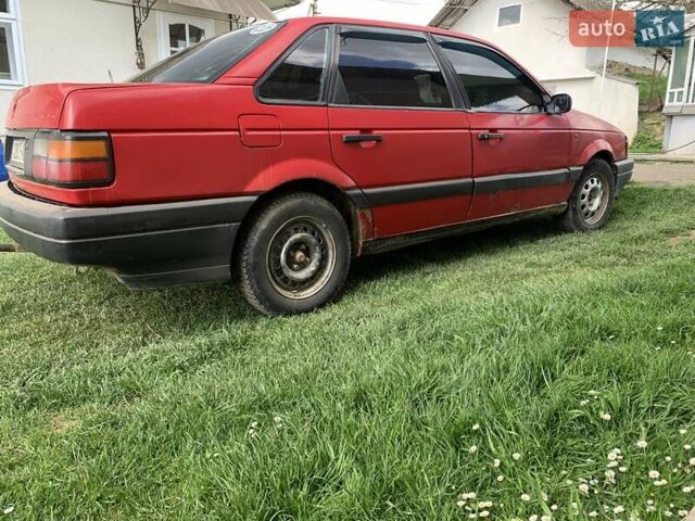 Красный Фольксваген Пассат, объемом двигателя 1.8 л и пробегом 100 тыс. км за 1450 $, фото 5 на Automoto.ua