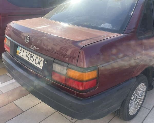 Червоний Фольксваген Пассат, об'ємом двигуна 1.8 л та пробігом 350 тис. км за 1800 $, фото 3 на Automoto.ua