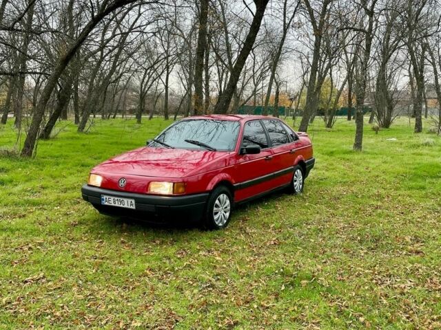 Красный Фольксваген Пассат, объемом двигателя 1.8 л и пробегом 9 тыс. км за 1600 $, фото 7 на Automoto.ua