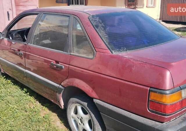 Красный Фольксваген Пассат, объемом двигателя 1.6 л и пробегом 356 тыс. км за 1300 $, фото 8 на Automoto.ua