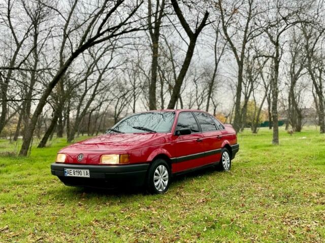 Красный Фольксваген Пассат, объемом двигателя 1.8 л и пробегом 9 тыс. км за 1600 $, фото 12 на Automoto.ua