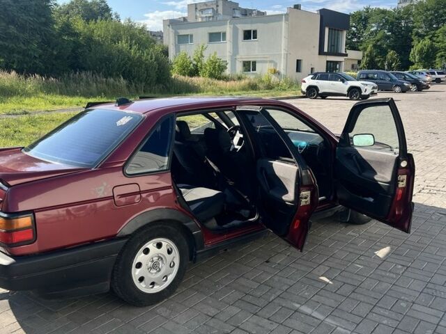 Красный Фольксваген Пассат, объемом двигателя 1.8 л и пробегом 390 тыс. км за 1400 $, фото 5 на Automoto.ua