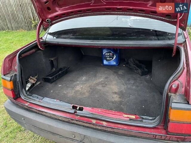 Красный Фольксваген Пассат, объемом двигателя 1.8 л и пробегом 400 тыс. км за 1414 $, фото 14 на Automoto.ua