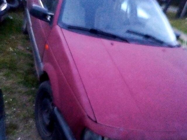 Красный Фольксваген Пассат, объемом двигателя 1.8 л и пробегом 100 тыс. км за 770 $, фото 3 на Automoto.ua