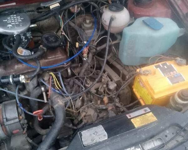 Червоний Фольксваген Пассат, об'ємом двигуна 1.78 л та пробігом 530 тис. км за 1500 $, фото 8 на Automoto.ua