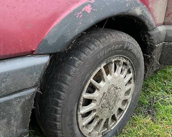 Красный Фольксваген Пассат, объемом двигателя 1.8 л и пробегом 400 тыс. км за 1414 $, фото 16 на Automoto.ua