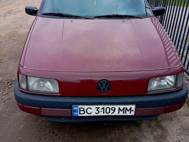 Червоний Фольксваген Пассат, об'ємом двигуна 1.8 л та пробігом 0 тис. км за 1500 $, фото 1 на Automoto.ua