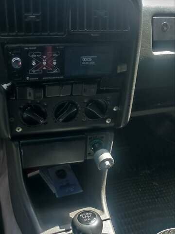 Червоний Фольксваген Пассат, об'ємом двигуна 1.8 л та пробігом 100 тис. км за 1200 $, фото 5 на Automoto.ua