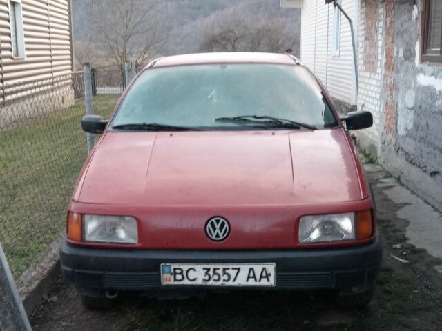 Красный Фольксваген Пассат, объемом двигателя 7 л и пробегом 500 тыс. км за 750 $, фото 4 на Automoto.ua