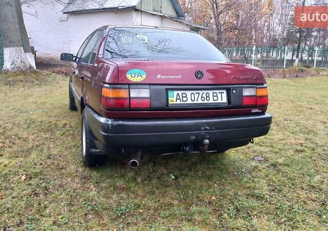 Красный Фольксваген Пассат, объемом двигателя 1.8 л и пробегом 526 тыс. км за 1450 $, фото 8 на Automoto.ua