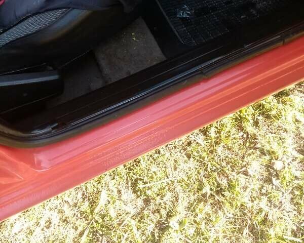 Красный Фольксваген Пассат, объемом двигателя 1.78 л и пробегом 350 тыс. км за 1600 $, фото 9 на Automoto.ua