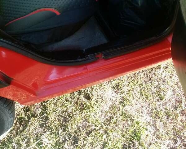 Красный Фольксваген Пассат, объемом двигателя 1.78 л и пробегом 350 тыс. км за 1600 $, фото 6 на Automoto.ua