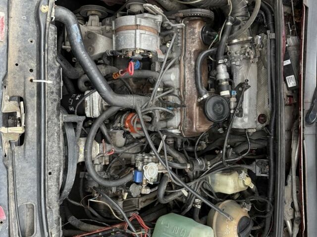 Красный Фольксваген Пассат, объемом двигателя 1.8 л и пробегом 1 тыс. км за 1650 $, фото 17 на Automoto.ua