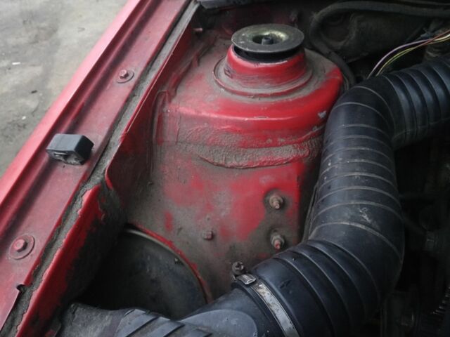 Красный Фольксваген Пассат, объемом двигателя 0 л и пробегом 10 тыс. км за 1550 $, фото 7 на Automoto.ua