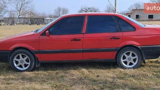 Красный Фольксваген Пассат, объемом двигателя 1.98 л и пробегом 380 тыс. км за 2500 $, фото 3 на Automoto.ua