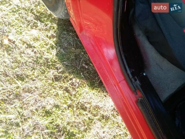 Красный Фольксваген Пассат, объемом двигателя 1.78 л и пробегом 350 тыс. км за 1600 $, фото 10 на Automoto.ua