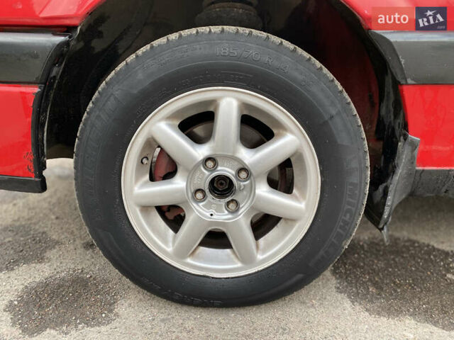 Червоний Фольксваген Пассат, об'ємом двигуна 1.9 л та пробігом 310 тис. км за 2450 $, фото 11 на Automoto.ua