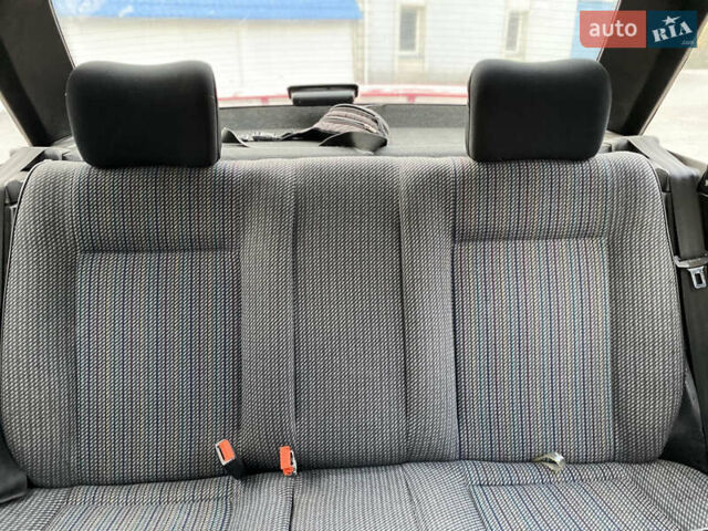 Червоний Фольксваген Пассат, об'ємом двигуна 1.9 л та пробігом 310 тис. км за 2450 $, фото 19 на Automoto.ua