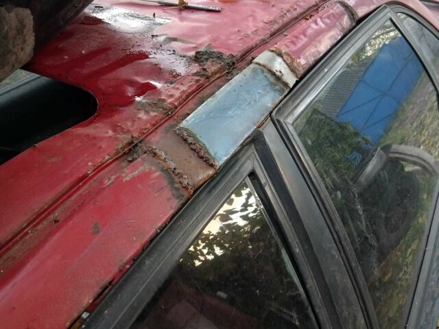 Красный Фольксваген Пассат, объемом двигателя 2 л и пробегом 100 тыс. км за 646 $, фото 7 на Automoto.ua