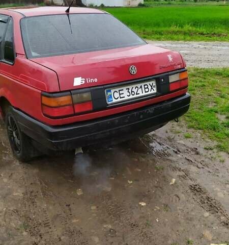 Красный Фольксваген Пассат, объемом двигателя 1.78 л и пробегом 320 тыс. км за 1800 $, фото 1 на Automoto.ua