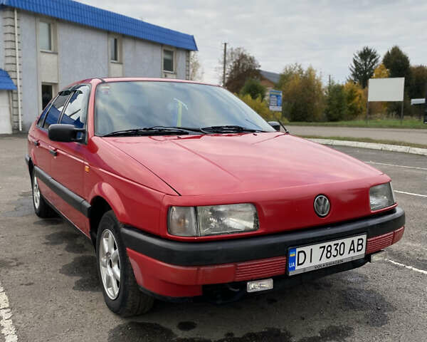 Червоний Фольксваген Пассат, об'ємом двигуна 1.9 л та пробігом 310 тис. км за 2450 $, фото 3 на Automoto.ua