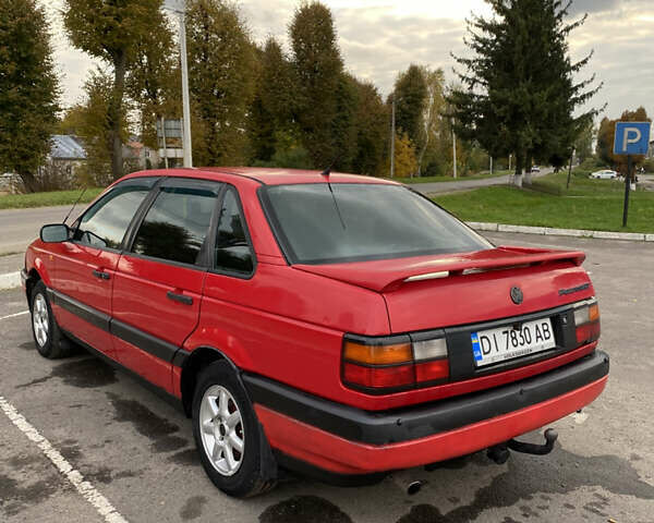 Червоний Фольксваген Пассат, об'ємом двигуна 1.9 л та пробігом 310 тис. км за 2450 $, фото 8 на Automoto.ua