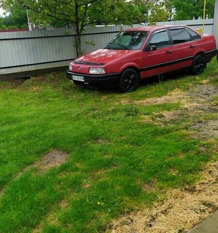 Красный Фольксваген Пассат, объемом двигателя 1.78 л и пробегом 320 тыс. км за 1800 $, фото 7 на Automoto.ua